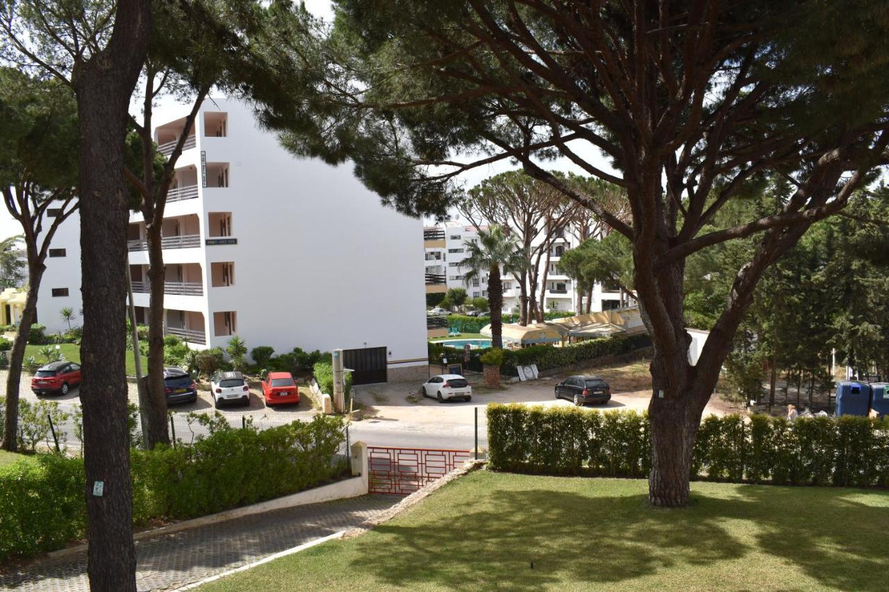 Apartamento Caroni Vilamoura Eksteriør billede