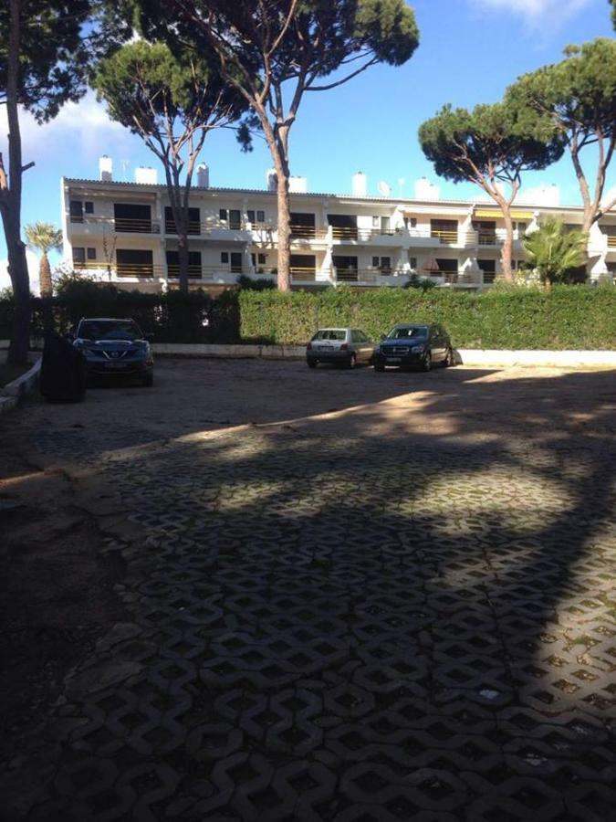 Apartamento Caroni Vilamoura Eksteriør billede
